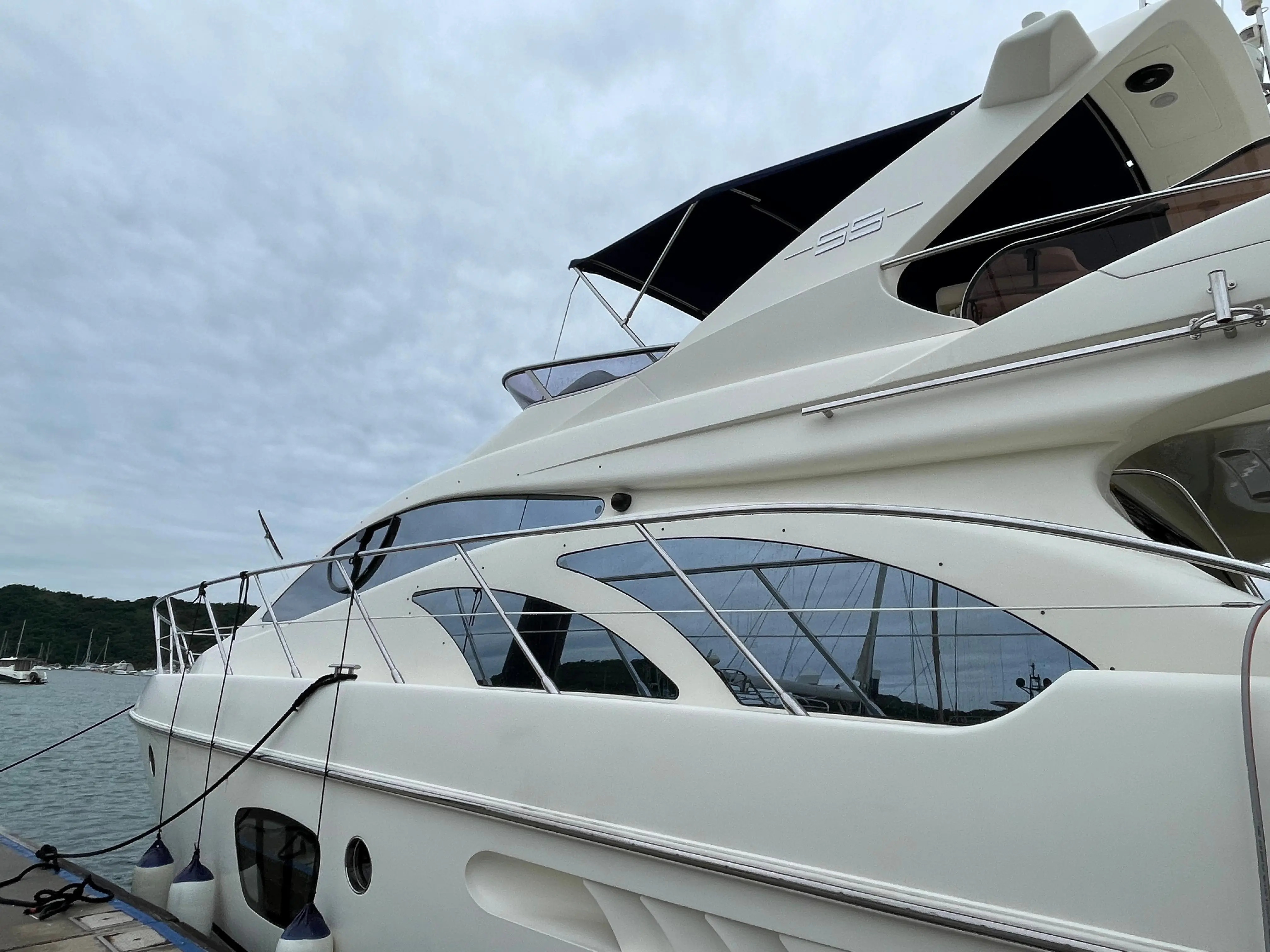 2008 Azimut 55