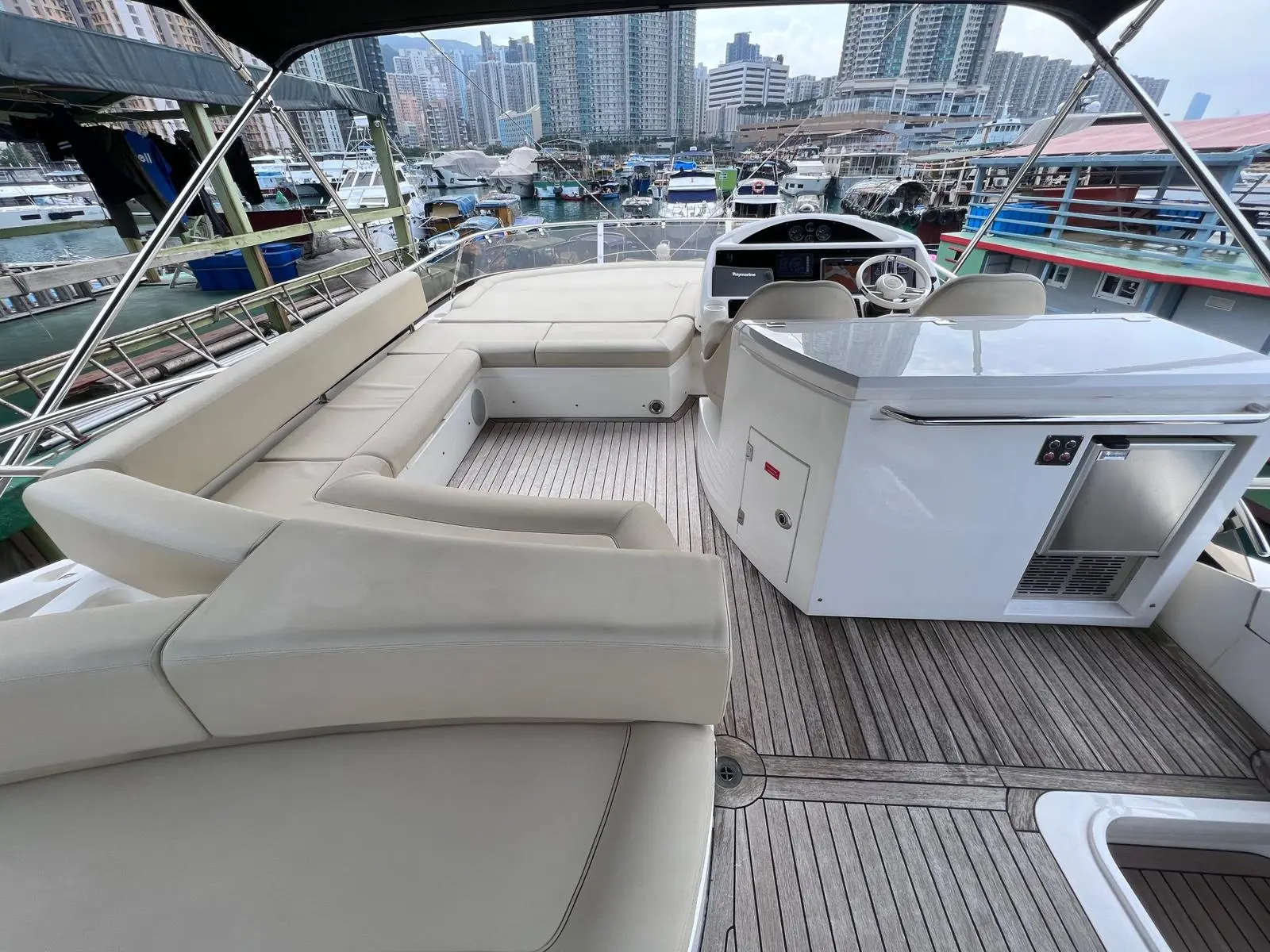 2014 Sunseeker manhattan 63