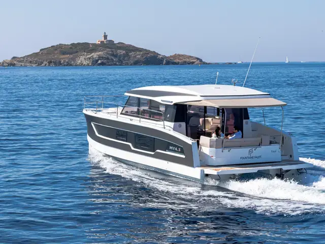 Fountaine Pajot MY4.S