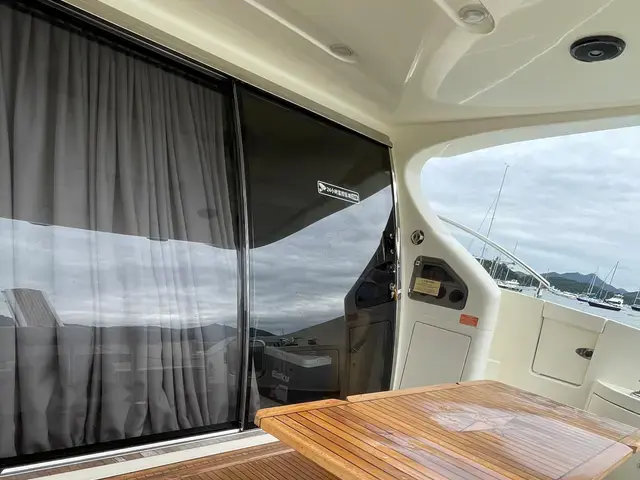 Azimut 55