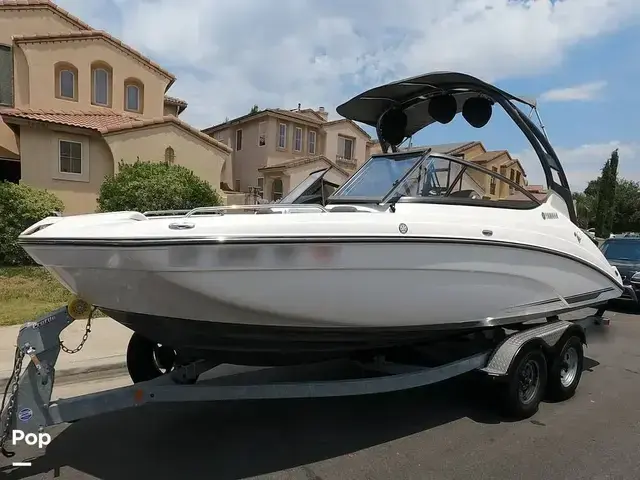 Yamaha Boats 212 Limited S
