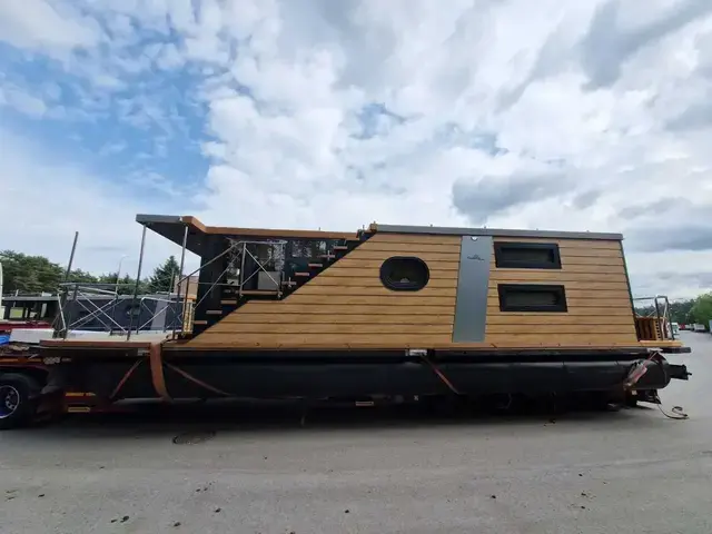 Campi 460 Complete Houseboat