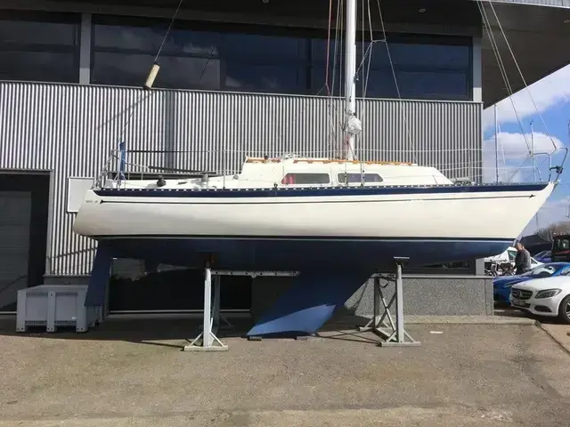 Spirit Yachts 28