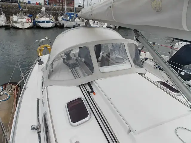 Hanse 315