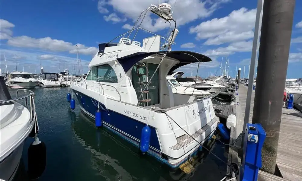 2004 Beneteau antares 9.80