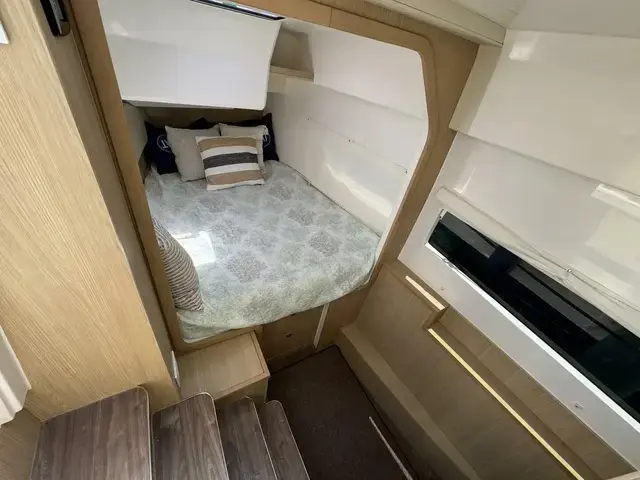 Aquila 36 Sport