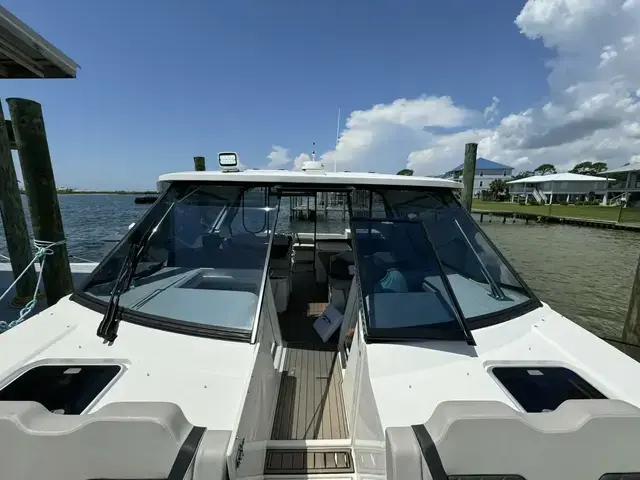 Aquila 36 Sport