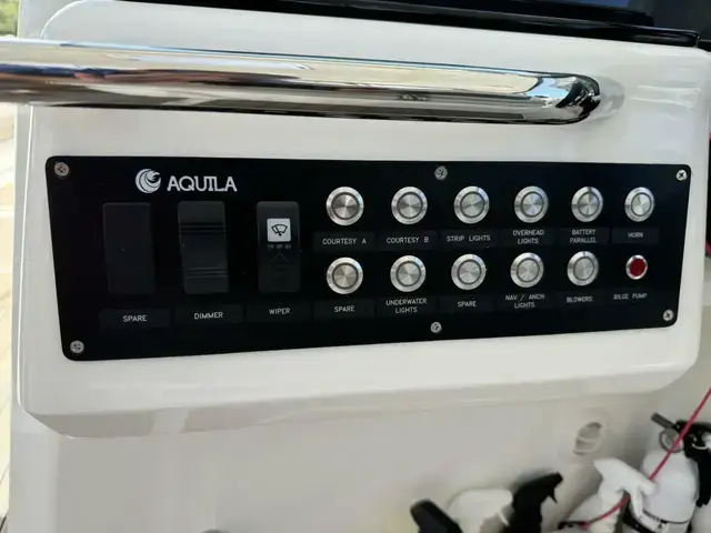 Aquila 36 Sport