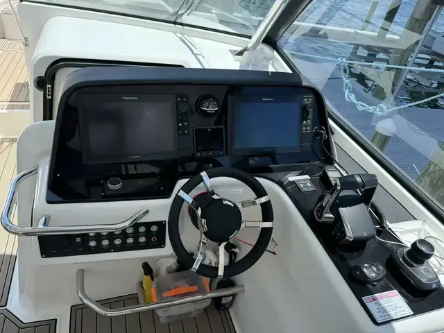 Aquila 36 Sport