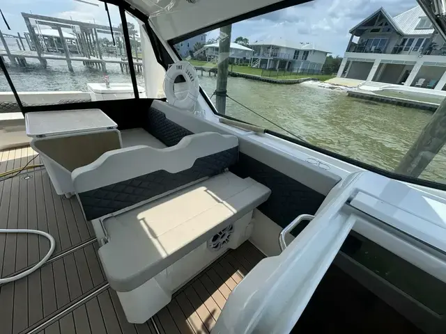 Aquila 36 Sport