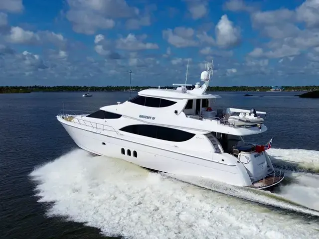 Hatteras 80'