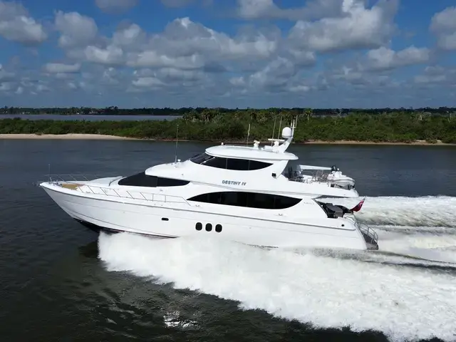 Hatteras 80'