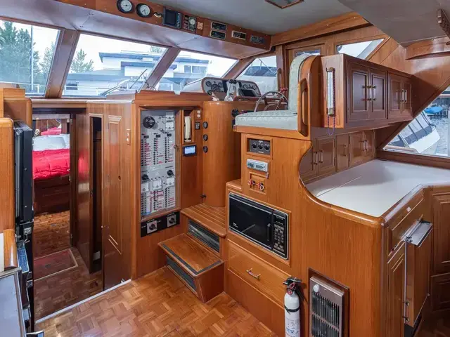 Ocean Alexander 50'