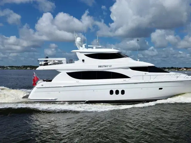 Hatteras 80'