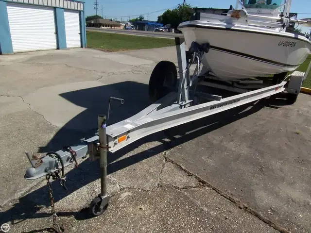 Robalo 2020 Center Console Bay 20