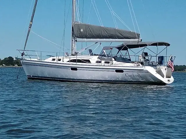 Catalina 385 for sale in United States of America for $299,000 (£232,381)