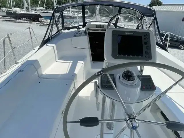 Hunter 36