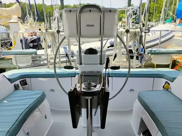 Catalina 385