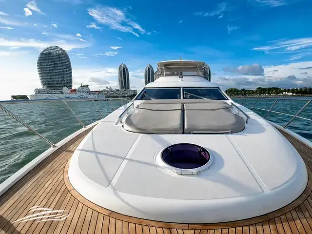 Azimut 70