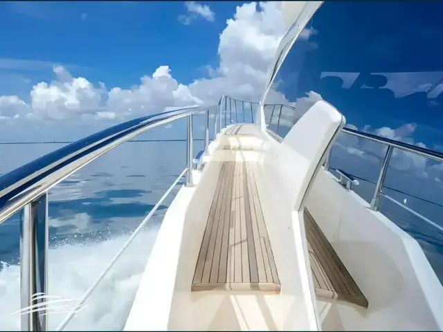 Azimut 70