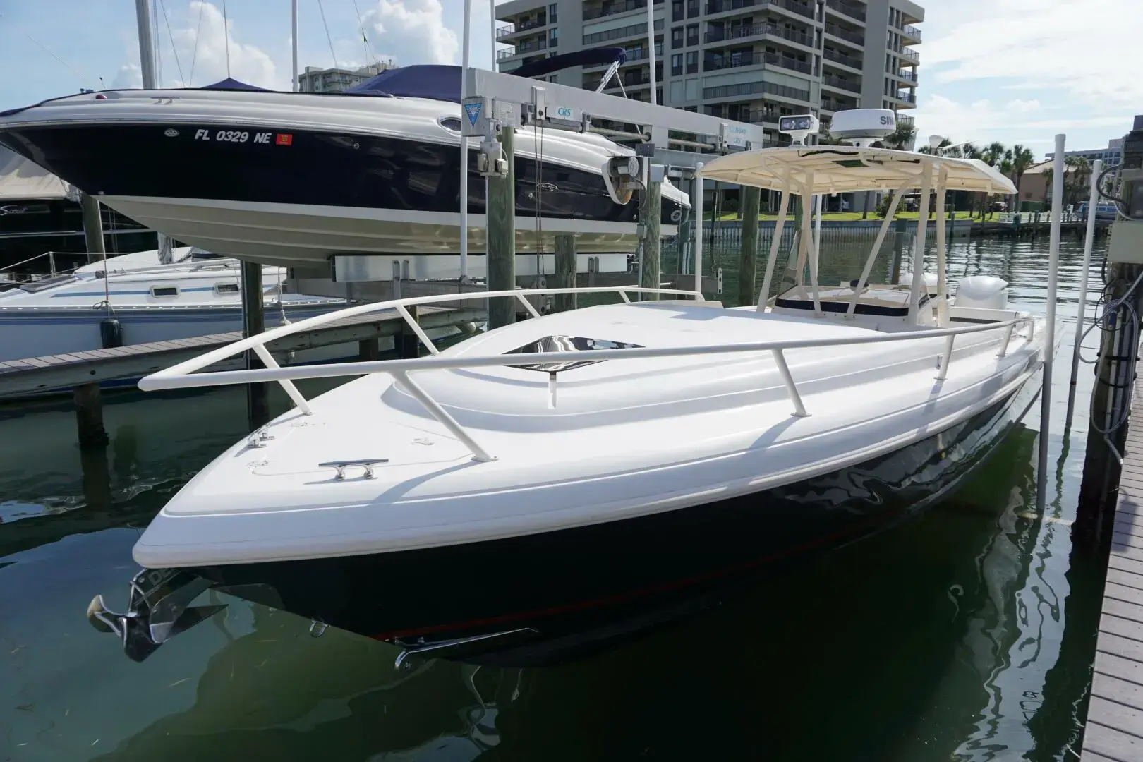 2008 Intrepid 323