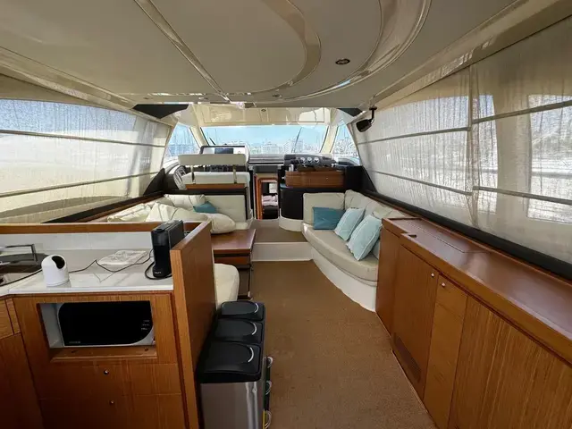 Ferretti Yachts 470