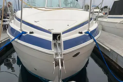 2004 Rinker fiesta vee 270