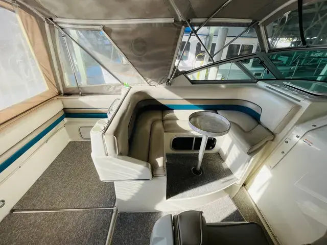 Chaparral 310 Signature