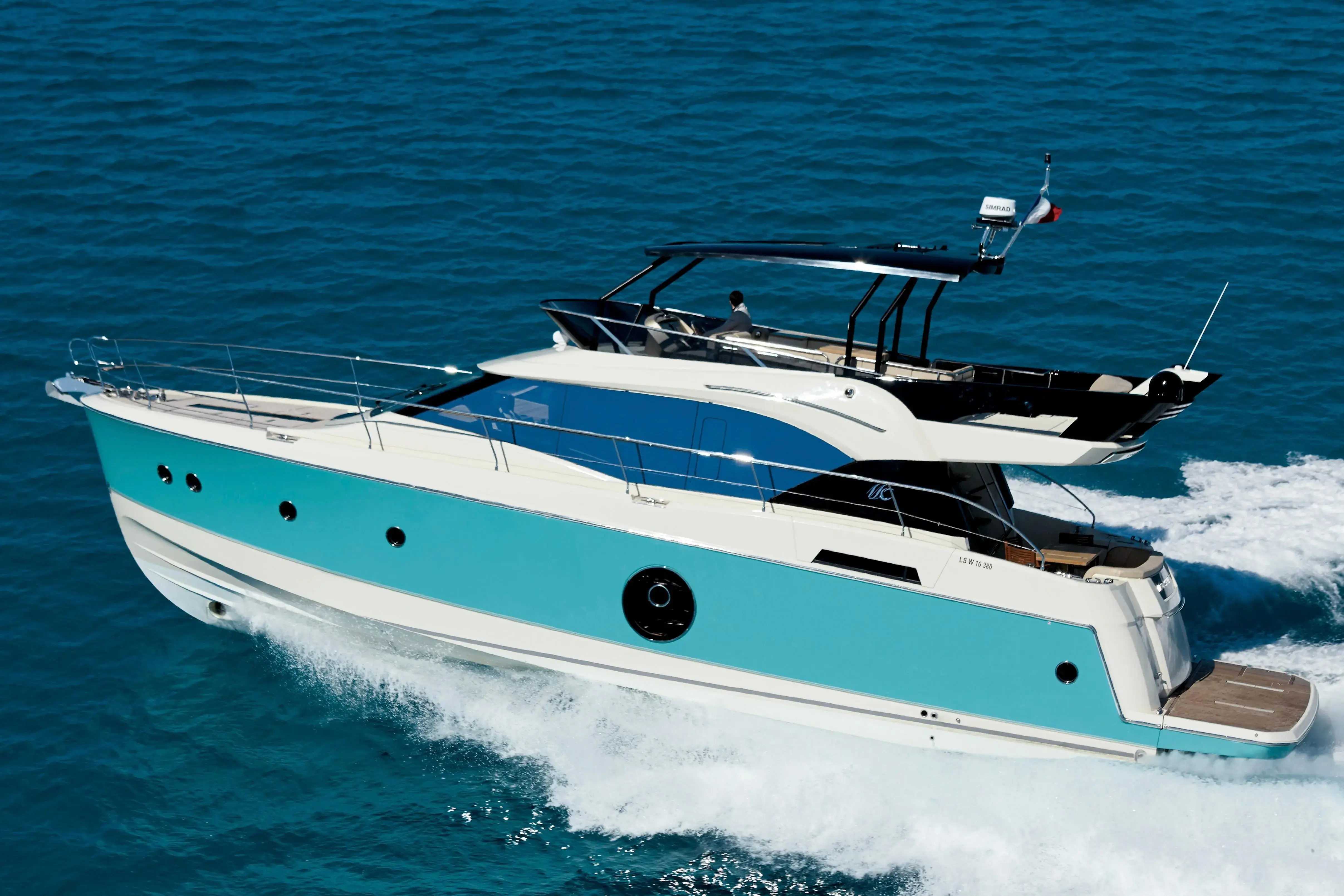 2016 Beneteau monte carlo 6