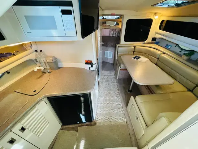 Chaparral 310 Signature