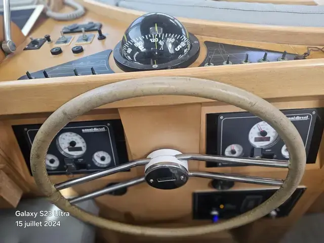 Wauquiez 60 PILOT SALOON