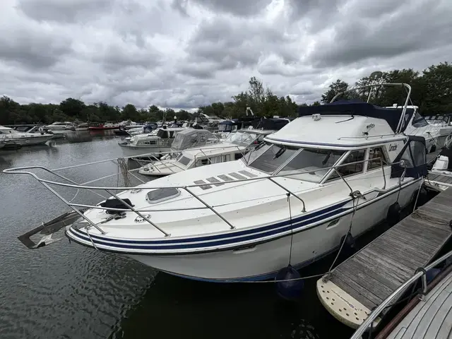 Fairline 31 Corniche