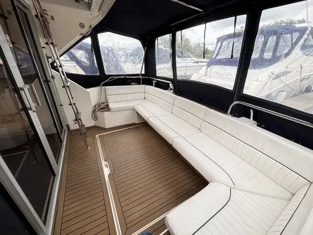 Fairline 31 Corniche