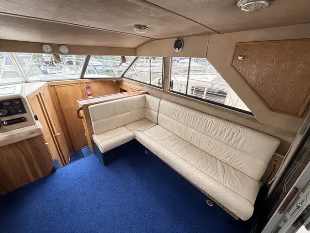 Fairline 31 Corniche