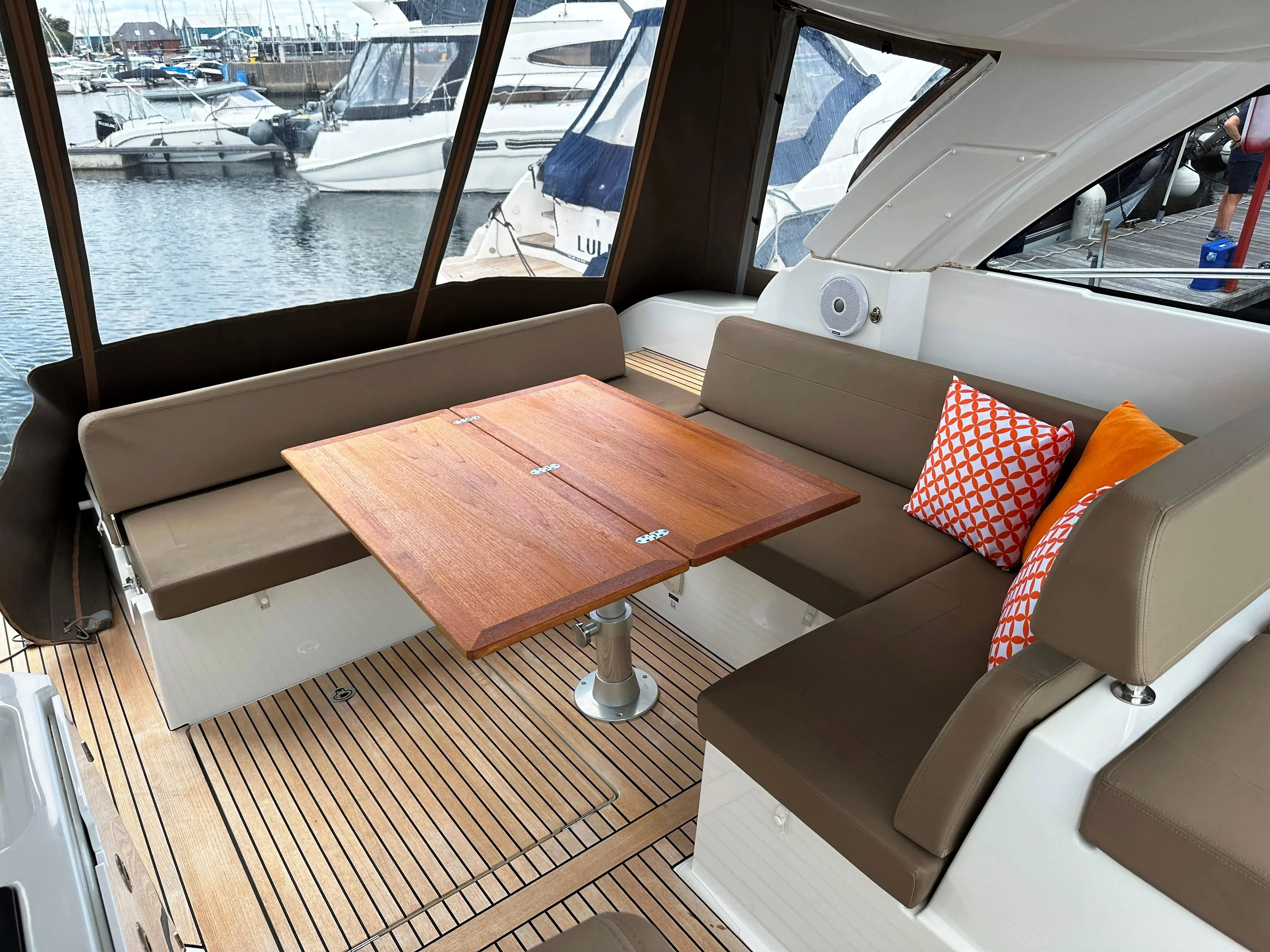 2015 Jeanneau leader 40