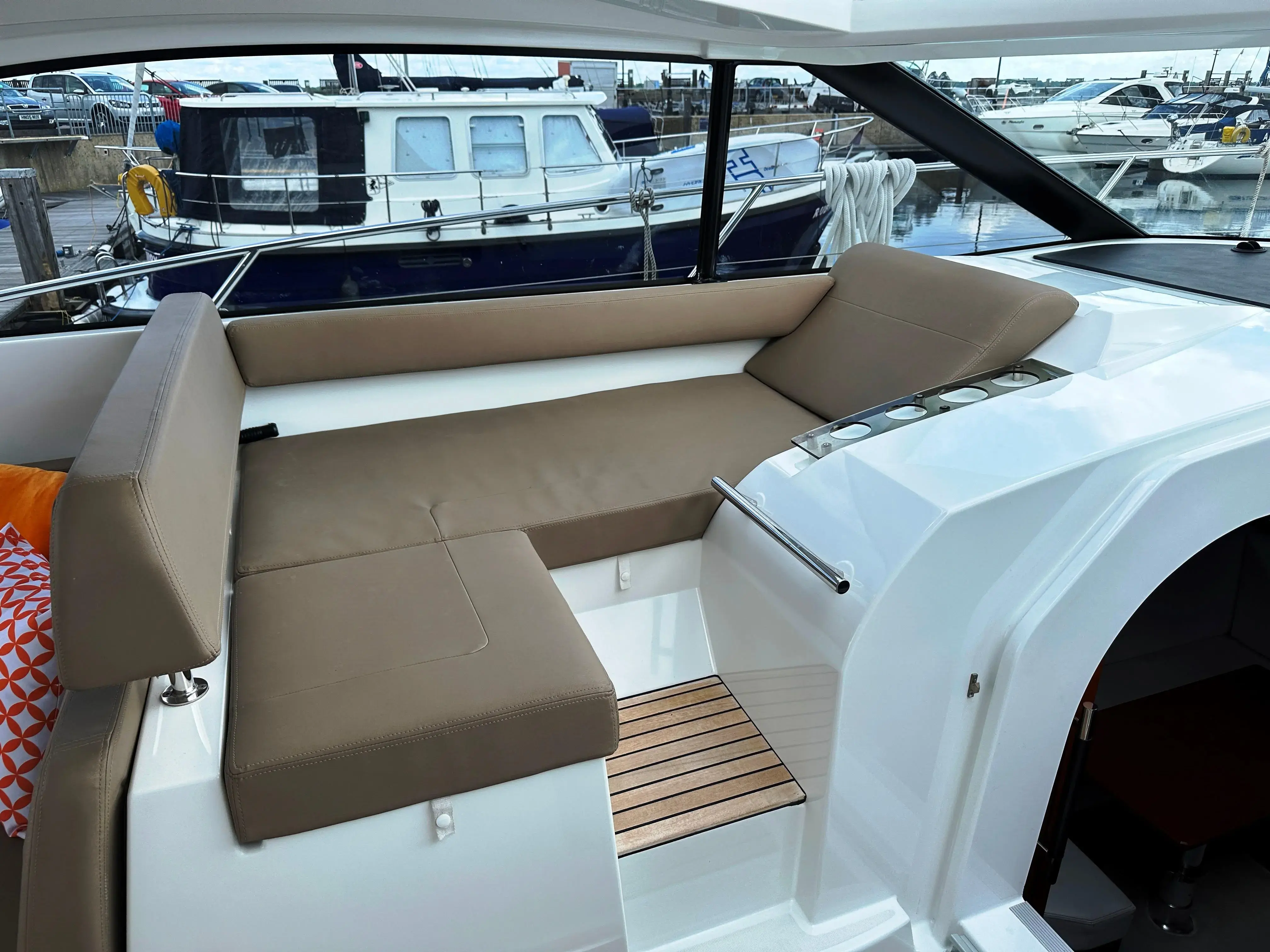 2015 Jeanneau leader 40