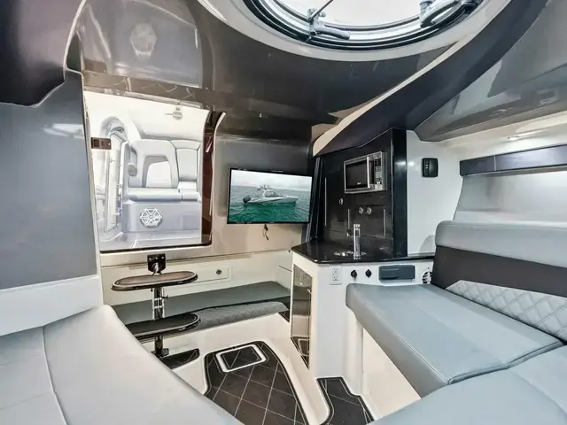 Deep Impact 399 Cabin