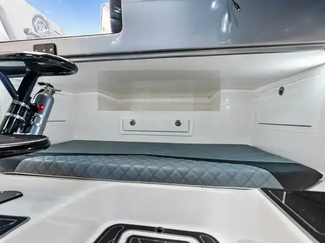 Deep Impact 399 Cabin