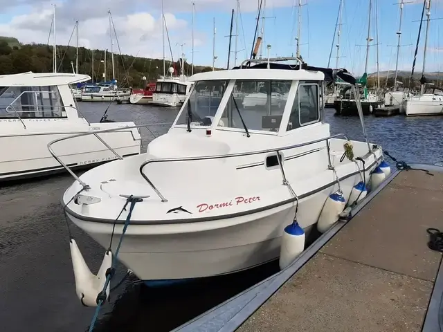 Beneteau Antares 620 Fishing