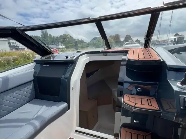 Parker Boats 850 Voyager