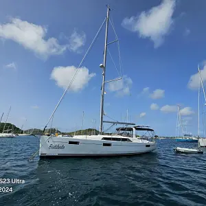 2017 Beneteau Oceanis 41.1