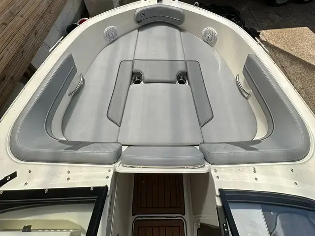 Bayliner Vr5