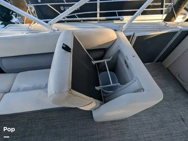 Harris Boats Cruiser 230