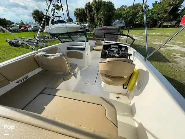 Bayliner VR5