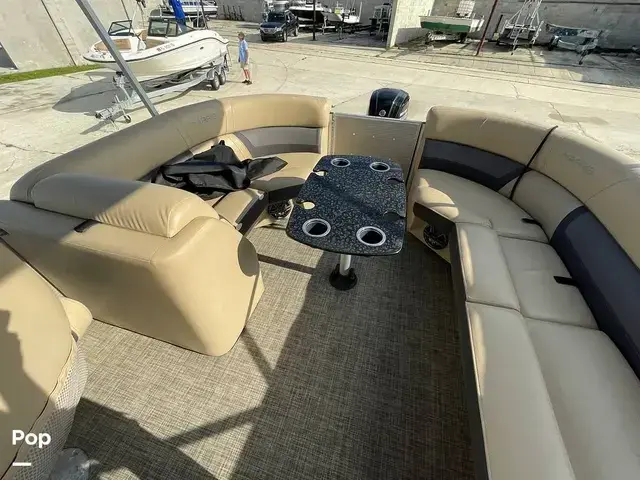 Harris Boats Cruiser 210