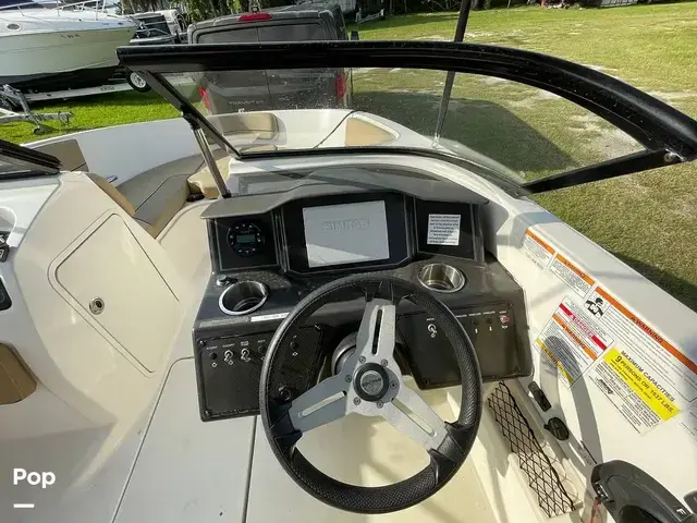 Bayliner VR5