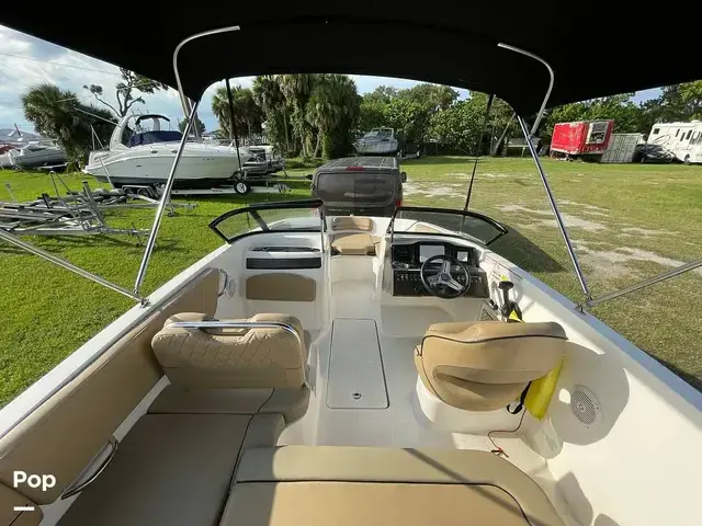 Bayliner VR5