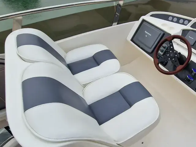 Princess 42 Flybridge