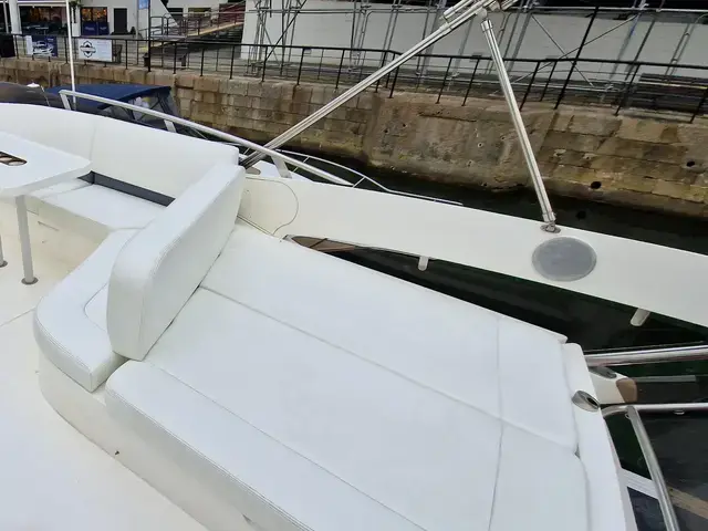 Princess 42 Flybridge