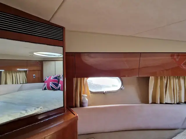 Princess 42 Flybridge